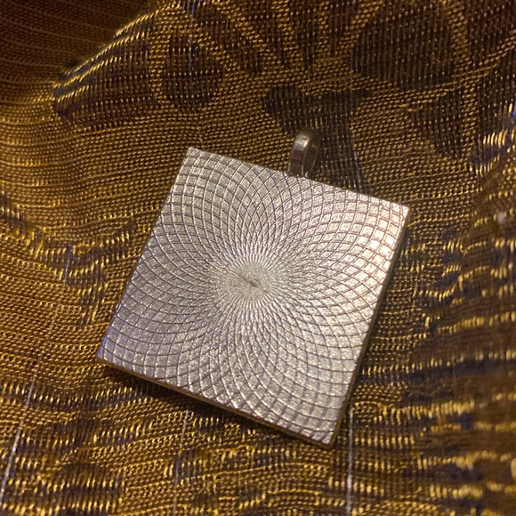 PRIDE COLLECTION alcohol ink Pendant Art in silvertone & covered w domed Glass - Picture 4 of 4